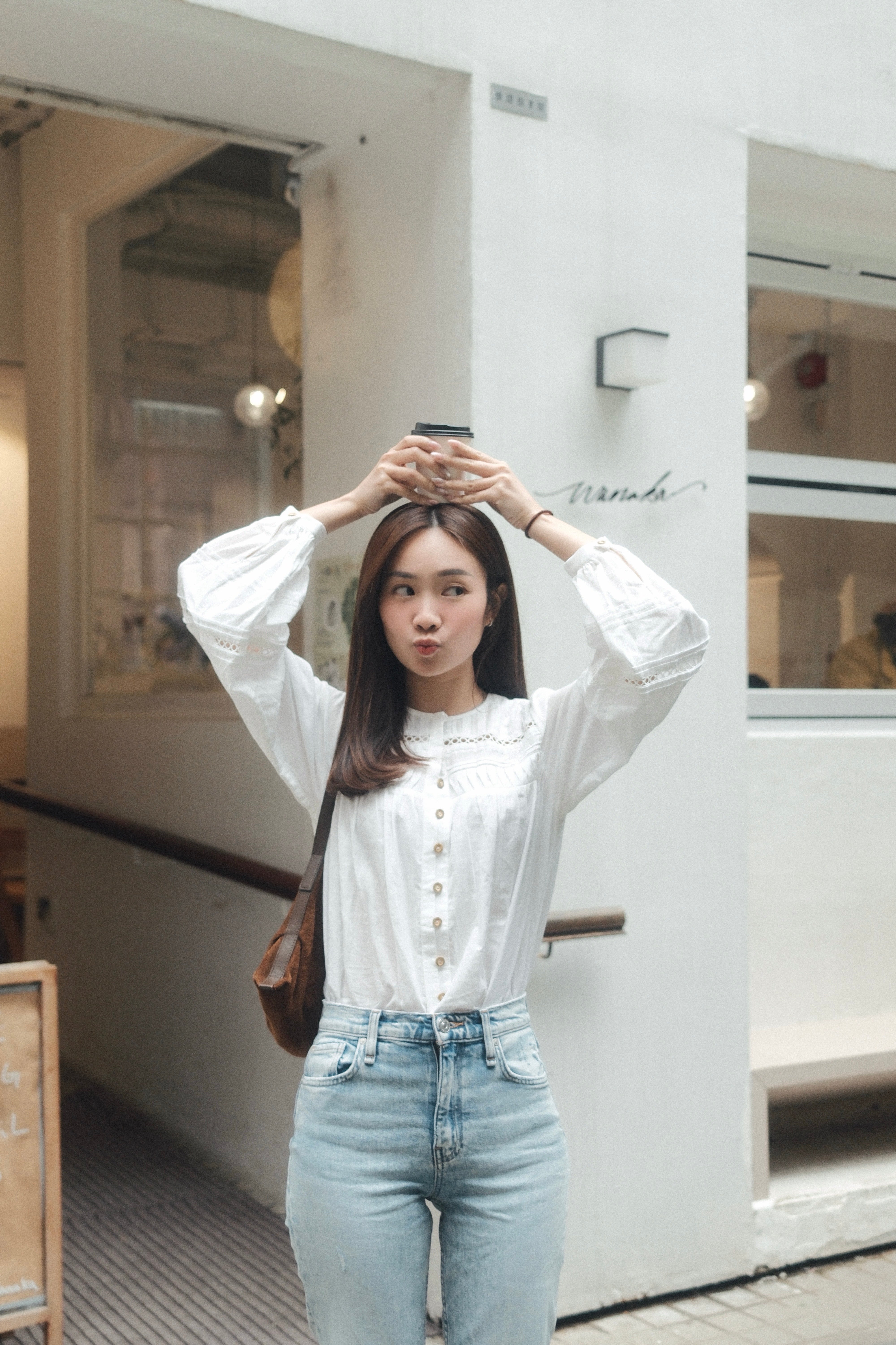 Elyna Linen Blouse