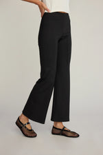 Emily Pant