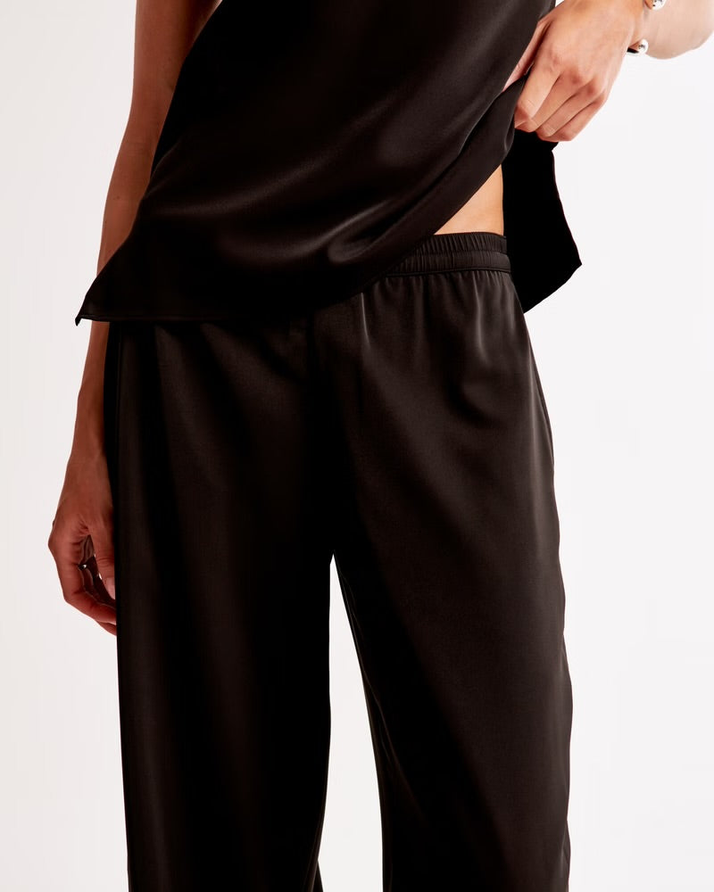 Drapey Pull-On Pant