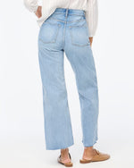Wide-leg Crop Jean