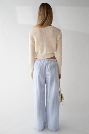 Cropped Lightweight Button Front Cardigan