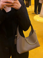 Brooklyn Shoulder Bag 23