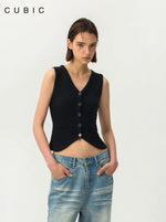 Slim Fit Knit Vest
