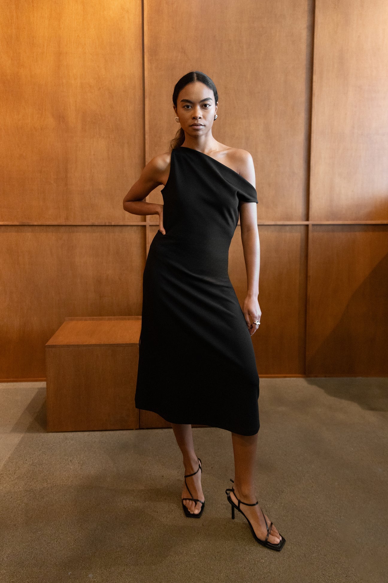Asymmetrical One Shoulder Knit Dress
