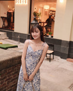 Au Revoir Empire Sweetheart Tiered Midi Dress
