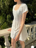 Short Sleeve Pleated Lace Dress