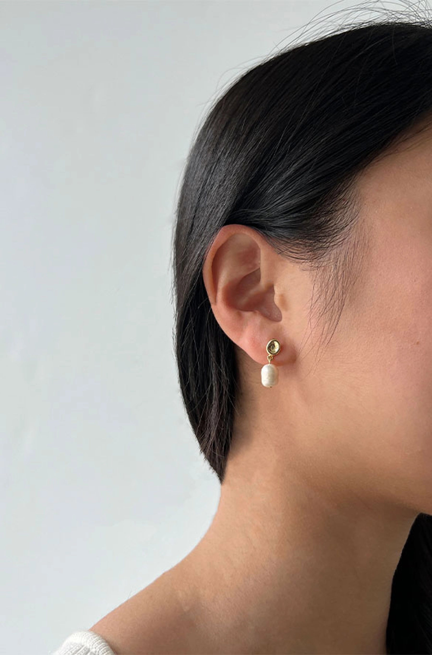 Water Pearl Drop Earrings