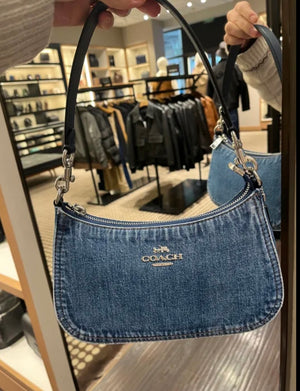 Teri Shoulder Bag in Denim