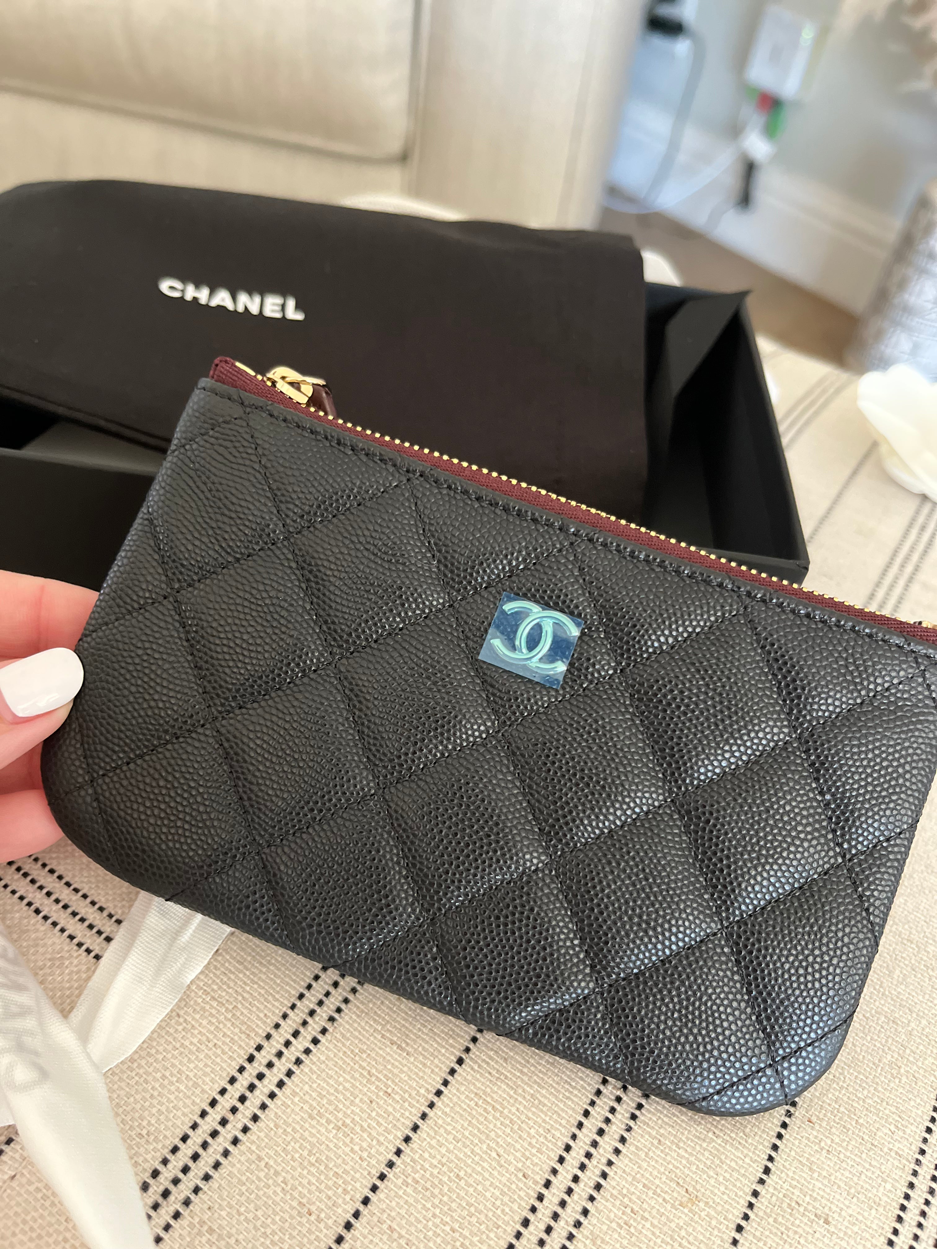Chanel Classic Mini Pouch in Caviar / Gold Hardware
