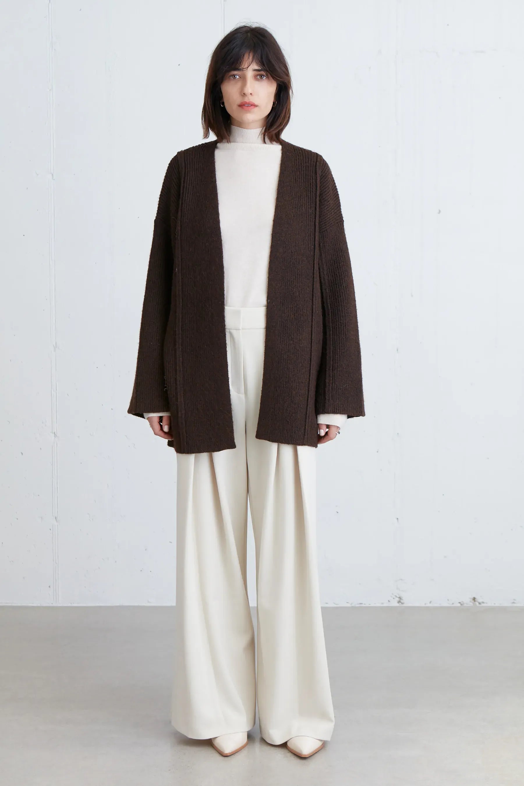 WIDE LEG PANT WITH FRONT PLEAT
