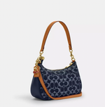 Teri Shoulder Bag in Denim