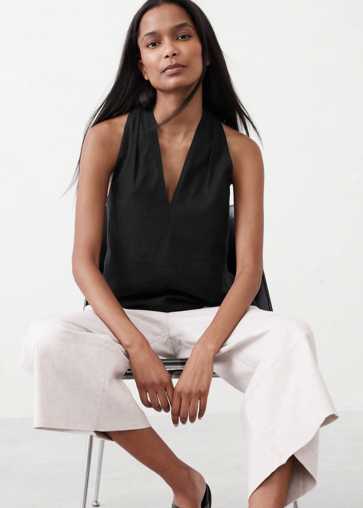 Linen Blend V Neck Top