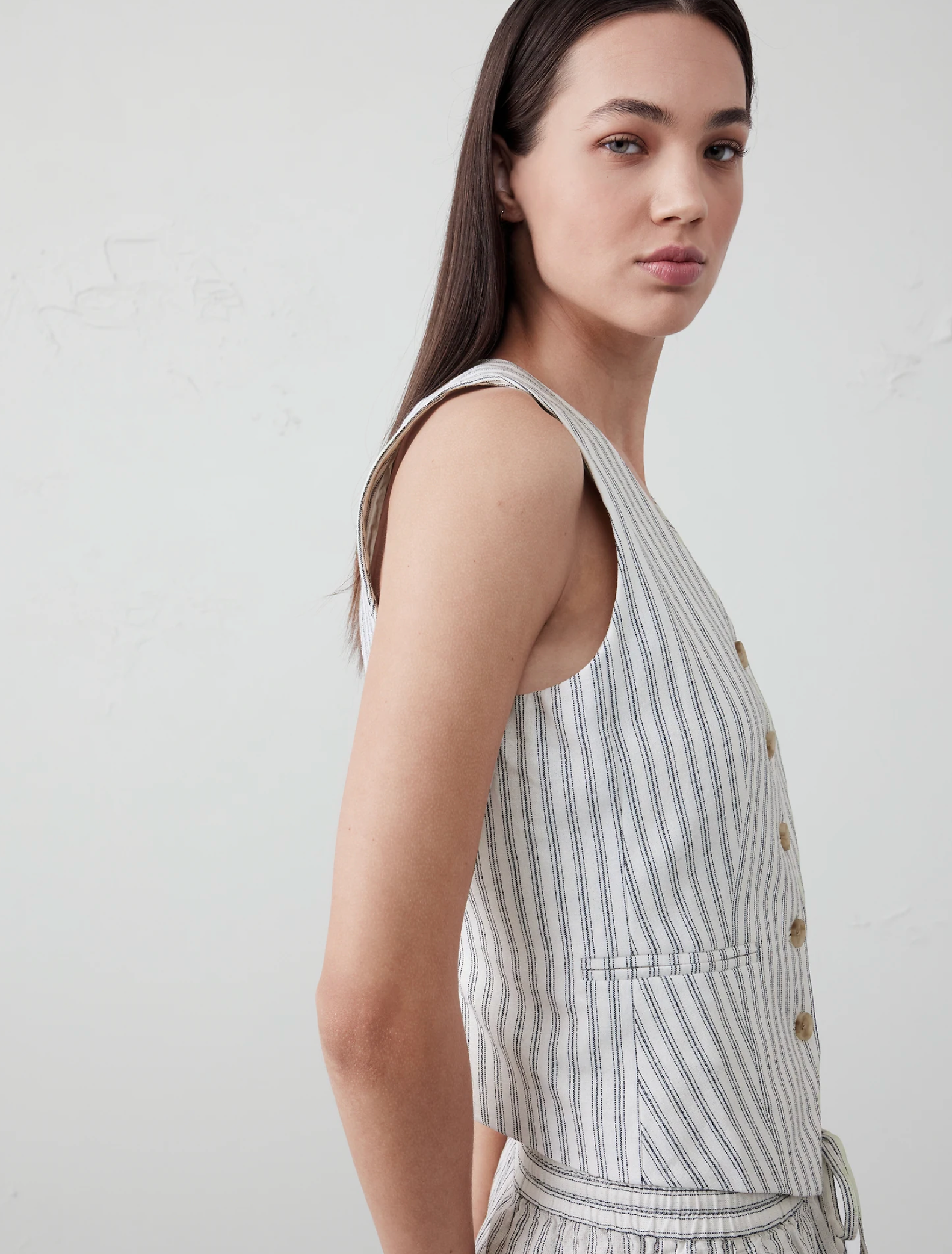 Linen Blend Classic Vest