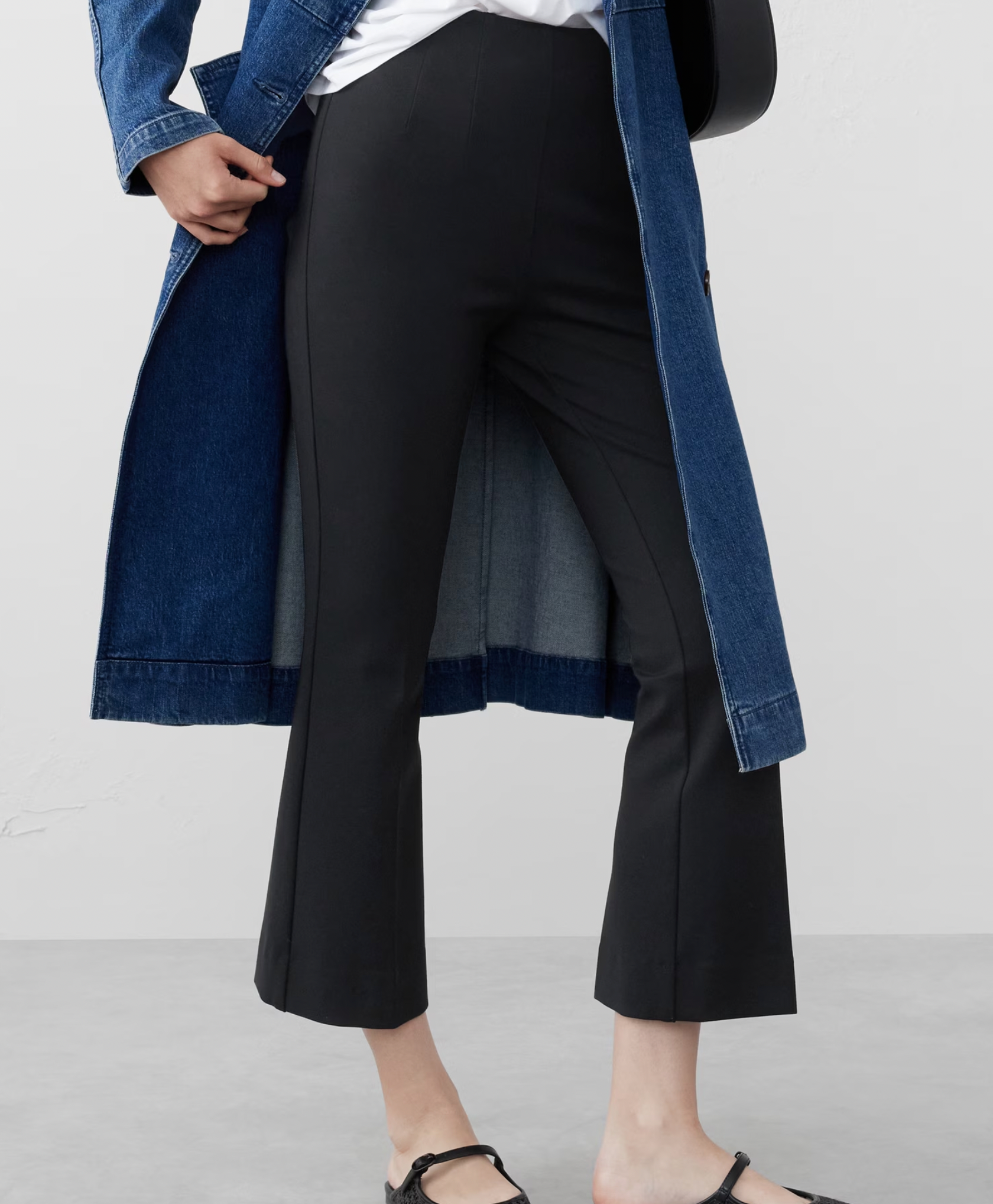 Bootcut Cropped Ponte Pull-On Pant