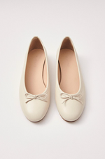 [ PRE-ORDER ] Oriana Leather Ballet Flats