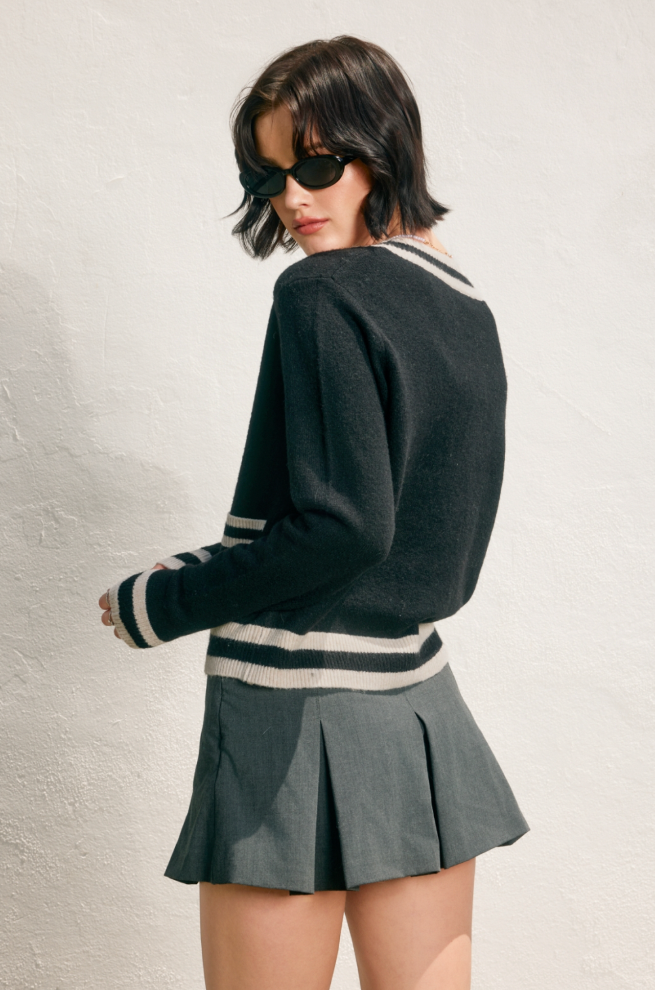 Elite V Neck Cardigan