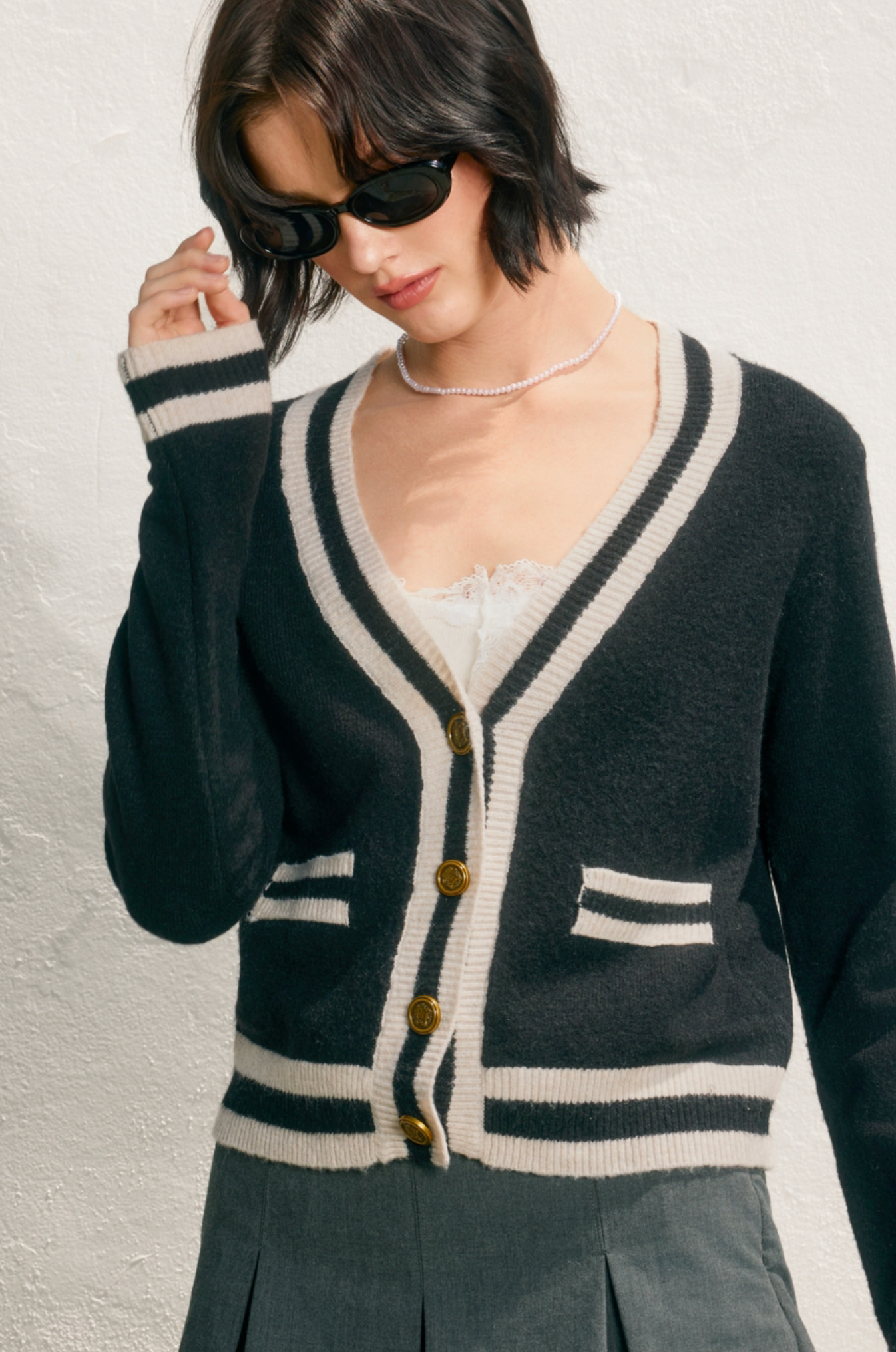 Elite V Neck Cardigan