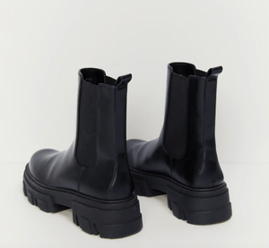Chunky Sole Chelsea Boots