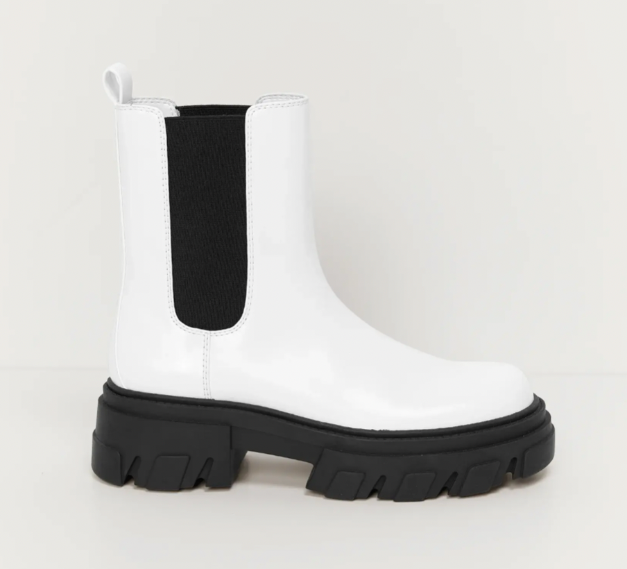 Chunky Sole Chelsea Boots