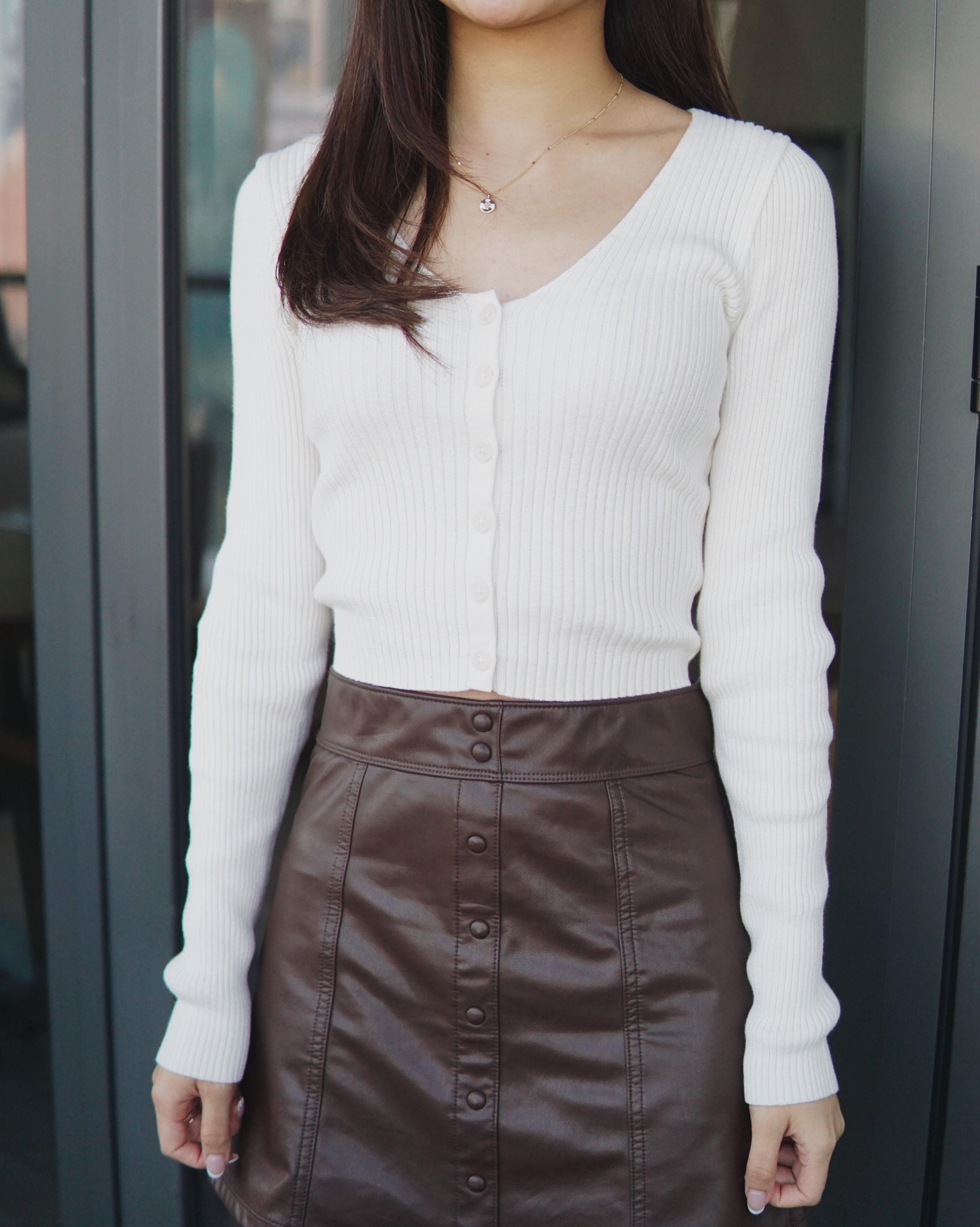 Ribbed Button Long Sleeve Top