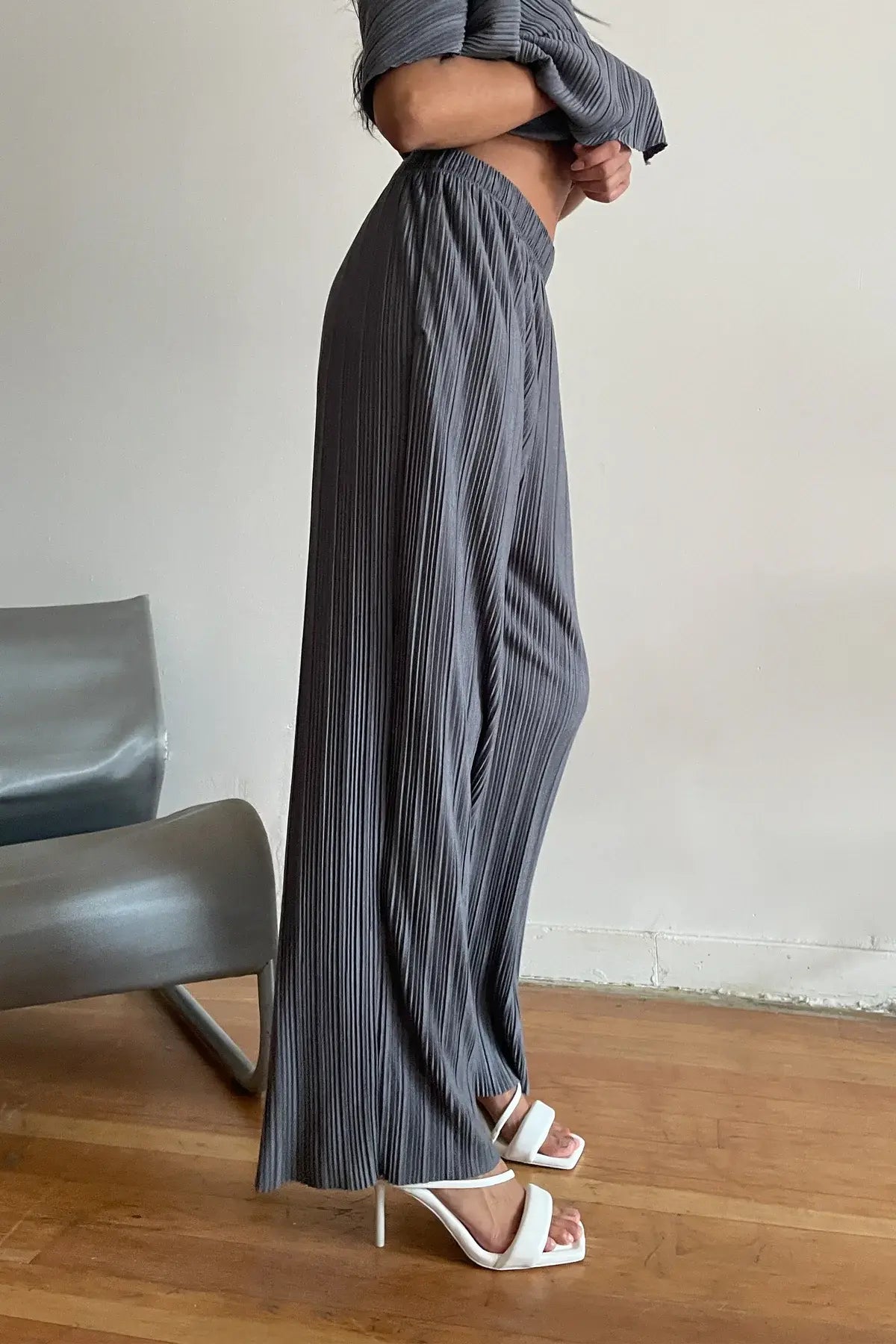 Pleated Lounge Pant