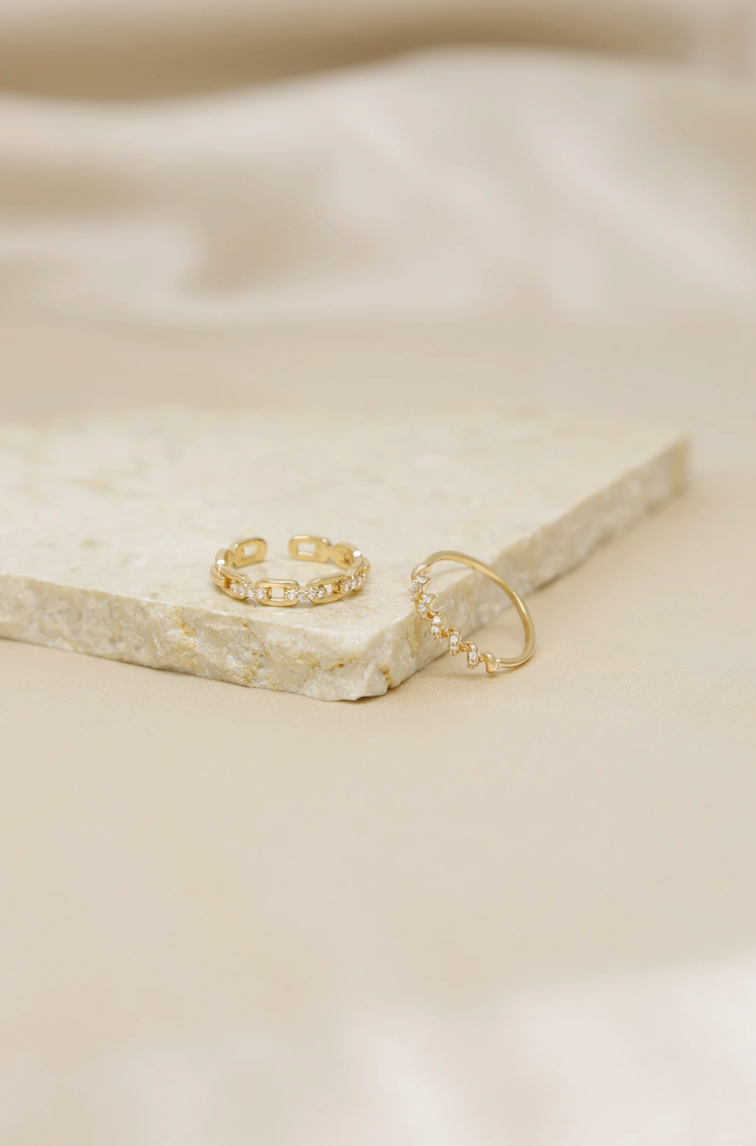 Gold Twisted Link Ring Set